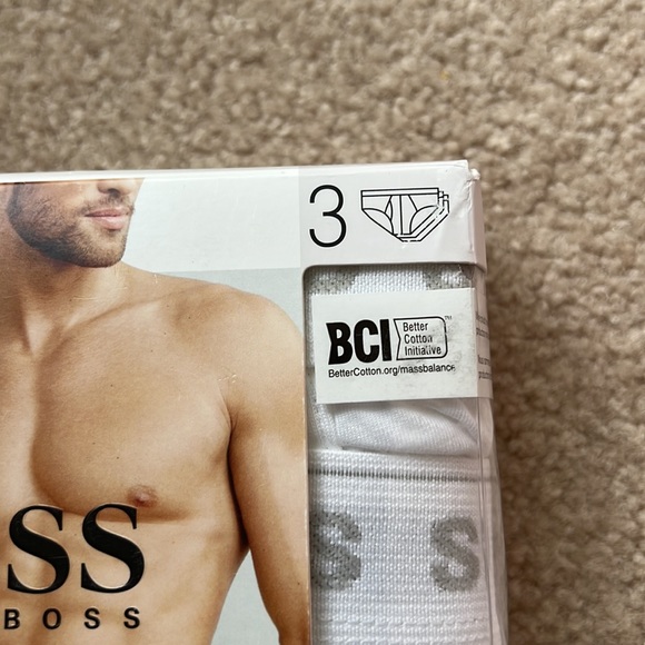 NIB Hugo Boss Traditional Briefs - Picture 3 of 6